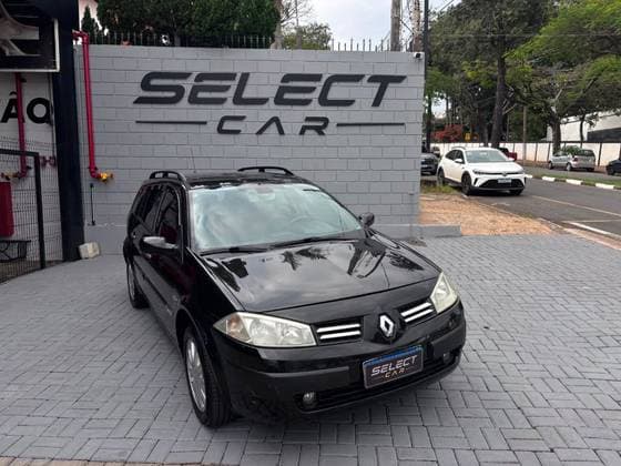 Carro 2.0 DYNAMIQUE GRAND TOUR 16V GASOLINA 4P MANUAL