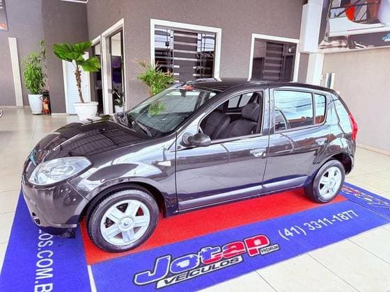 Carro 1.0 EXPRESSION 16V FLEX 4P MANUAL