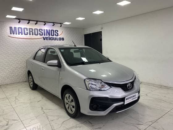 Carro 1.5 XS SEDAN 16V FLEX 4P AUTOMÁTICO
