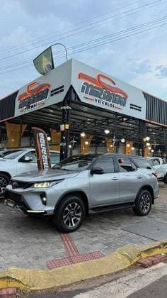 Carro 2.8 D-4D TURBO DIESEL DIAMOND 7L 4X4 AUTOMÁTICO