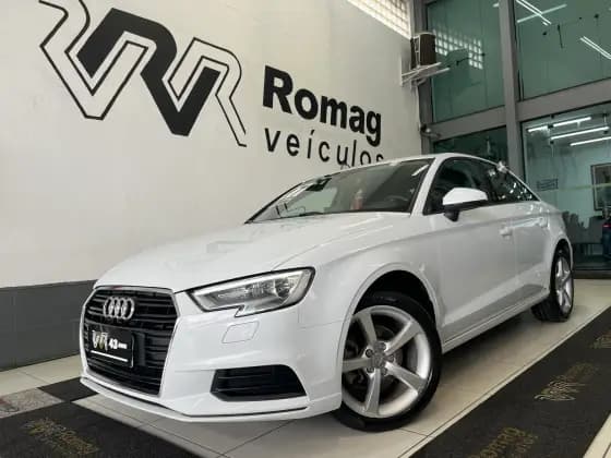 Carro 1.4 TFSI SEDAN AMBIENTE 16V FLEX 4P TIPTRONIC