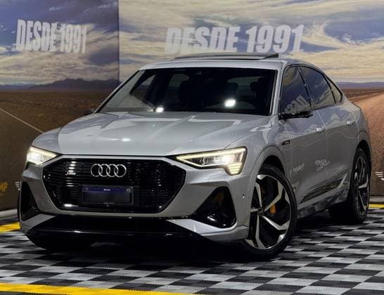 Carro ELÉTRICO SPORTBACK PERFORMANCE QUATTRO
