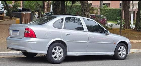 Carro 2.2 MPFI GL MILENIUM 8V GASOLINA 4P MANUAL