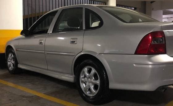 Carro 2.2 MPFI GL MILENIUM 8V GASOLINA 4P MANUAL