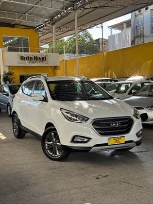 Carro 2.0 MPFI GL 16V FLEX 4P AUTOMÁTICO