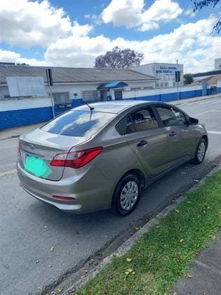 Carro 1.0 COMFORT PLUS 12V FLEX 4P MANUAL