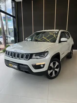 Carro 2.0 16V DIESEL LONGITUDE 4X4 AUTOMÁTICO