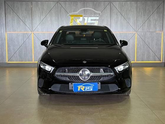 Carro 1.3 CGI GASOLINA STYLE SEDAN 7G-DCT