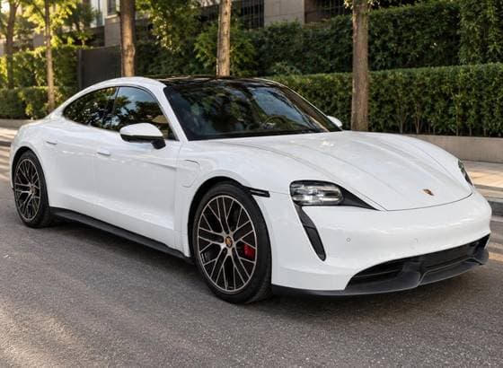Carro 4S ELÉTRICO