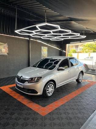 Carro 1.0 EXPRESSION 16V FLEX 4P MANUAL