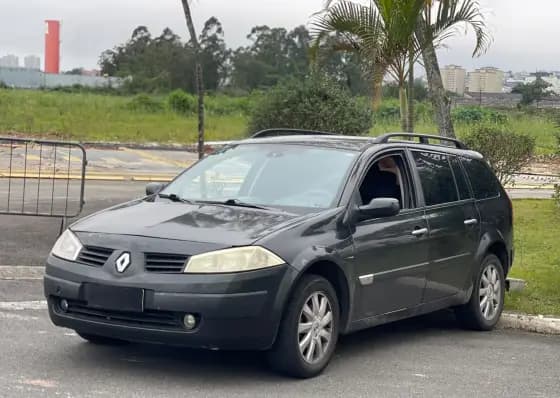 Carro 1.6 DYNAMIQUE GRAND TOUR 16V FLEX 4P MANUAL