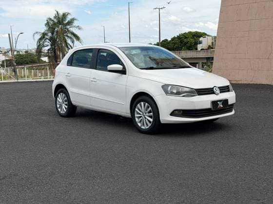 Carro 1.0 MI 8V FLEX 4P MANUAL G.IV