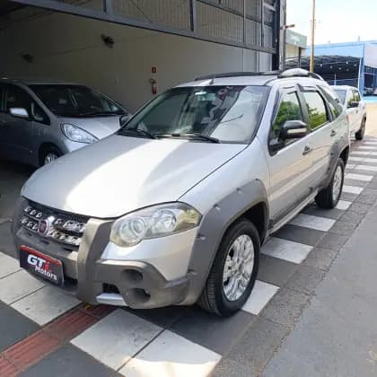 Carro 1.8 MPI ADVENTURE WEEKEND 8V FLEX 4P MANUAL