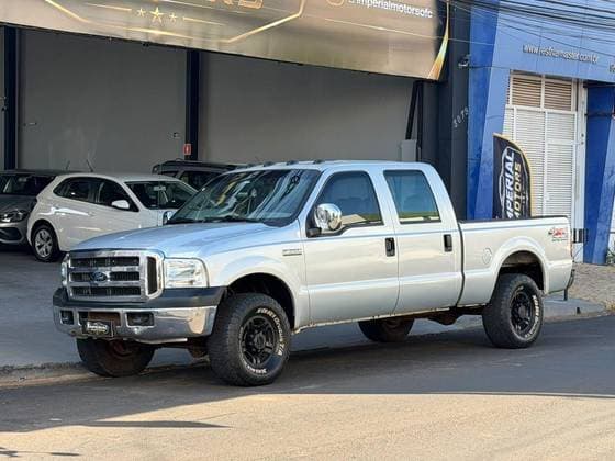 Carro 3.9 XLT MAX POWER 4X4 CD DIESEL 4P MANUAL