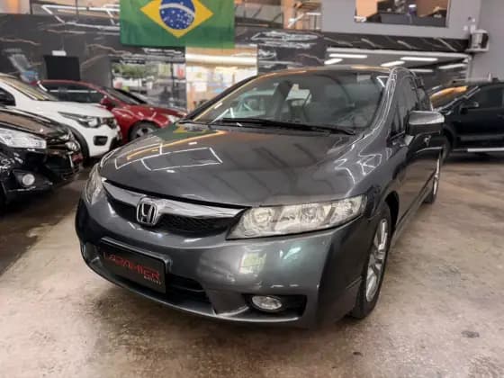 Carro 1.8 LXL 16V FLEX 4P AUTOMÁTICO