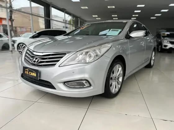 Carro 3.0 MPFI GLS V6 24V GASOLINA 4P AUTOMÁTICO