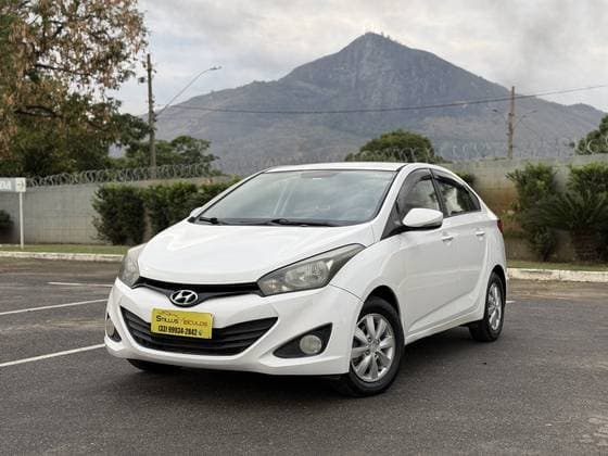 Carro 1.6 COMFORT PLUS 16V FLEX 4P MANUAL
