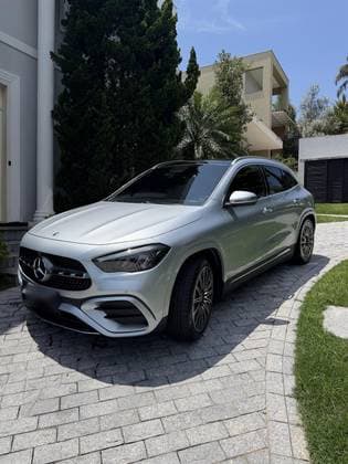 Carro 1.3 MHEV AMG LINE 7G-DCT