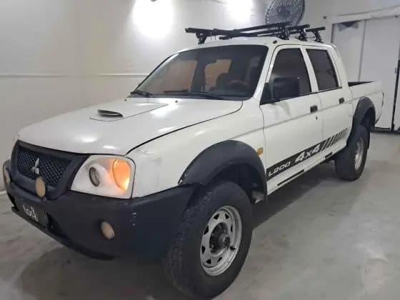 Carro 2.5 GL 4X4 CD 8V TURBO DIESEL 4P MANUAL