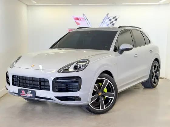 Carro 3.0 V6 E-HYBRID AWD TIPTRONIC S