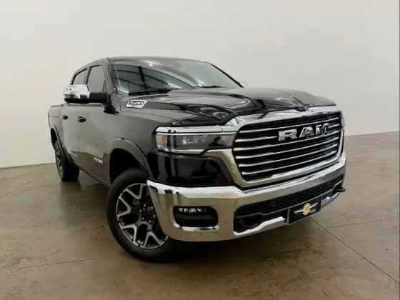 Carro 3.0 HURRICANE 6 BITURBO GASOLINA LARAMIE CD 4X4 AUTOMÁTICO