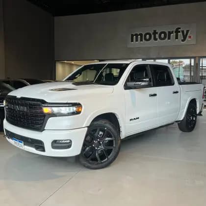 Carro 3.0 HURRICANE 6 BITURBO GASOLINA LARAMIE CD 4X4 AUTOMÁTICO