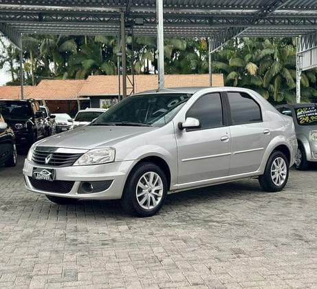 Carro 1.0 EXPRESSION 16V FLEX 4P MANUAL