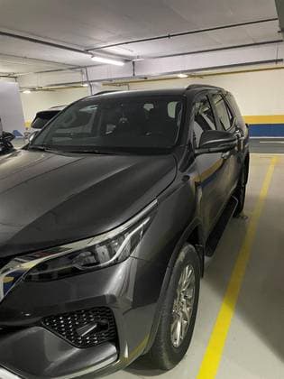 Carro 2.8 D-4D TURBO DIESEL SRX 4X4 AUTOMÁTICO