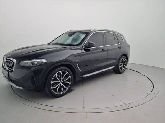 Carro 2.0 16V HÍBRIDO X LINE XDRIVE30E STEPTRONIC