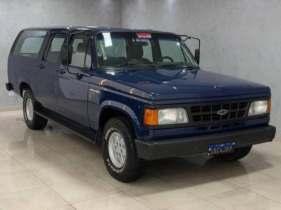 Carro 4.0 CUSTOM DE LUXO 8V DIESEL 4P MANUAL