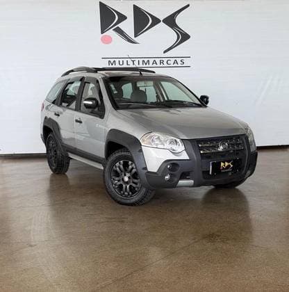 Carro 1.8 MPI ADVENTURE WEEKEND 16V FLEX 4P MANUAL