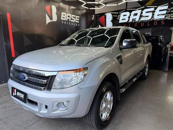 Carro 2.5 XLT 4X2 CD 16V FLEX 4P MANUAL