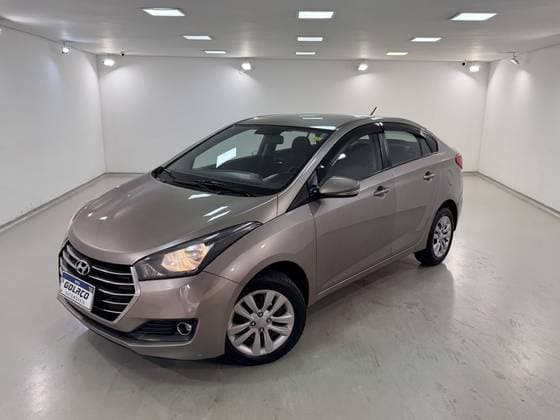 Carro 1.6 COMFORT PLUS 16V FLEX 4P AUTOMÁTICO