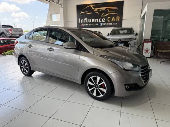 Carro 1.6 COMFORT PLUS 16V FLEX 4P MANUAL