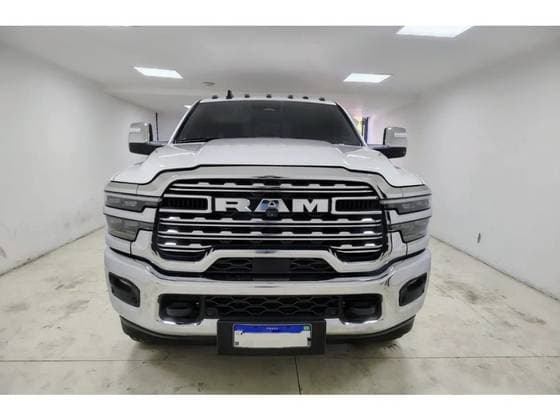 Carro 6.7 I6 TURBO DIESEL LIMITED LONGHORN CD 4X4 AUTOMÁTICO