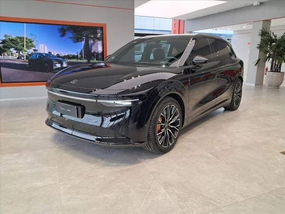 Carro 100 KW ELÉTRICO FLAGSHIP AWD