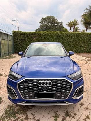 Carro 2.0 45 TFSI GASOLINA SPORTBACK S LINE BLACK QUATTRO S TRONIC