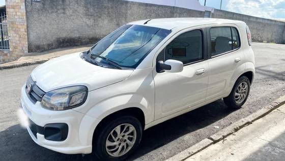 Carro 1.0 FIREFLY FLEX DRIVE MANUAL