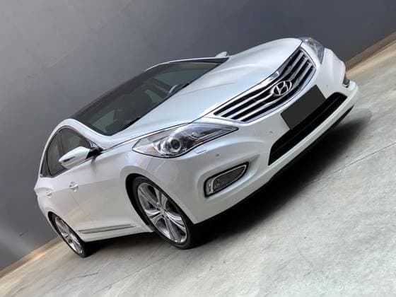 Carro 3.0 MPFI GLS V6 24V GASOLINA 4P AUTOMÁTICO