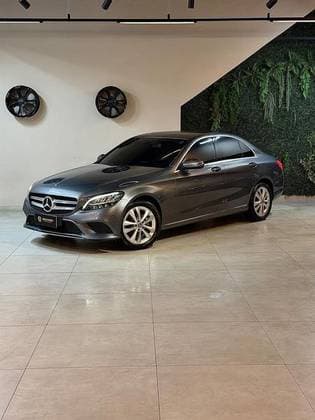 Carro 1.6 CGI FLEX AVANTGARDE 9G-TRONIC
