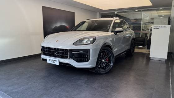 Carro 4.0 V8 GASOLINA GTS AWD TIPTRONIC S