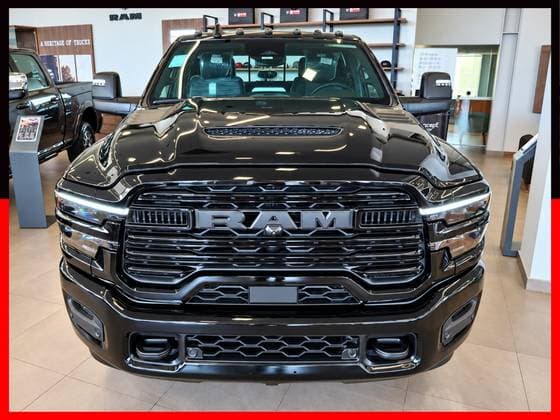 Carro 6.7 I6 TURBO DIESEL LARAMIE NIGHT EDITION CD 4X4 AUTOMÁTICO