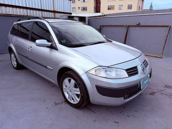 Carro 2.0 DYNAMIQUE GRAND TOUR 16V GASOLINA 4P AUTOMÁTICO