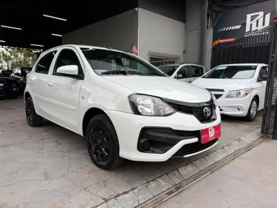 Carro 1.3 X 16V FLEX 4P MANUAL