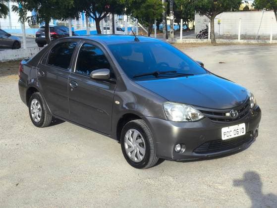 Carro 1.5 X SEDAN 16V FLEX 4P MANUAL