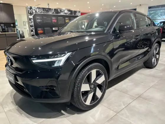 Carro P8 RECHARGE TWIN ELECTRIC ULTIMATE AWD
