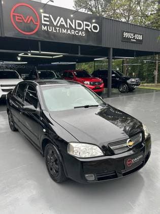 Carro 2.0 MPFI ADVANTAGE SEDAN 8V FLEX 4P MANUAL
