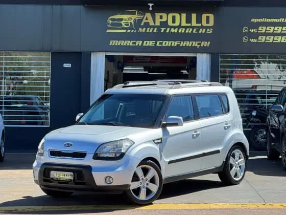 Carro 1.6 U.173 16V FLEX 4P AUTOMÁTICO