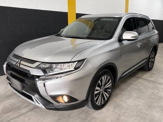 Carro 2.0 MIVEC GASOLINA HPE AUTOMÁTICO