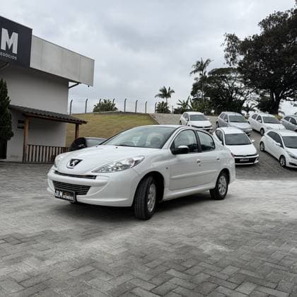 Carro 1.4 XR PASSION 8V FLEX 4P MANUAL